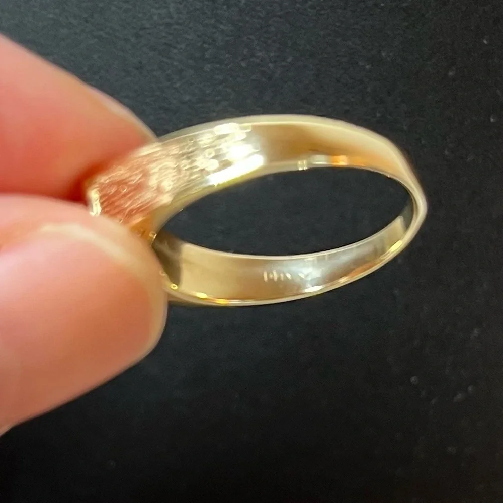 14K Gold ENGAGEMENT & WEDDING rings. .20ct VS G. & 1.5mm cut Diamond. BEAUTY! - Picture 8 of 13